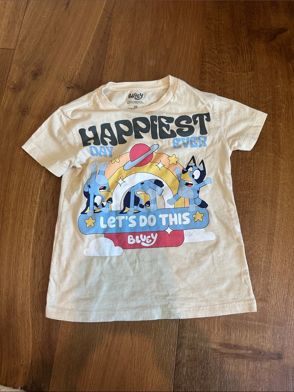 Bluy Cream 'Happiest Day Ever' Graphic Tee - Let's Do This